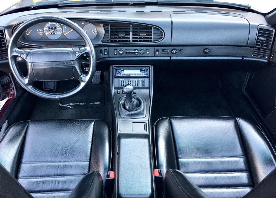 Торпедо Porsche 944 S2 Red Pearl 1990 года  (фото 54 из 86)